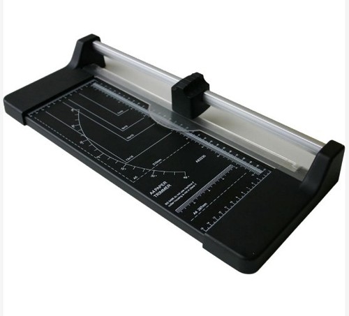 PAPIERSCHNEIDER