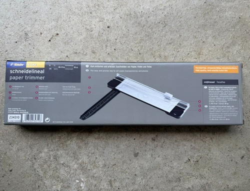 Schneidelineal paper trimmer - paper,